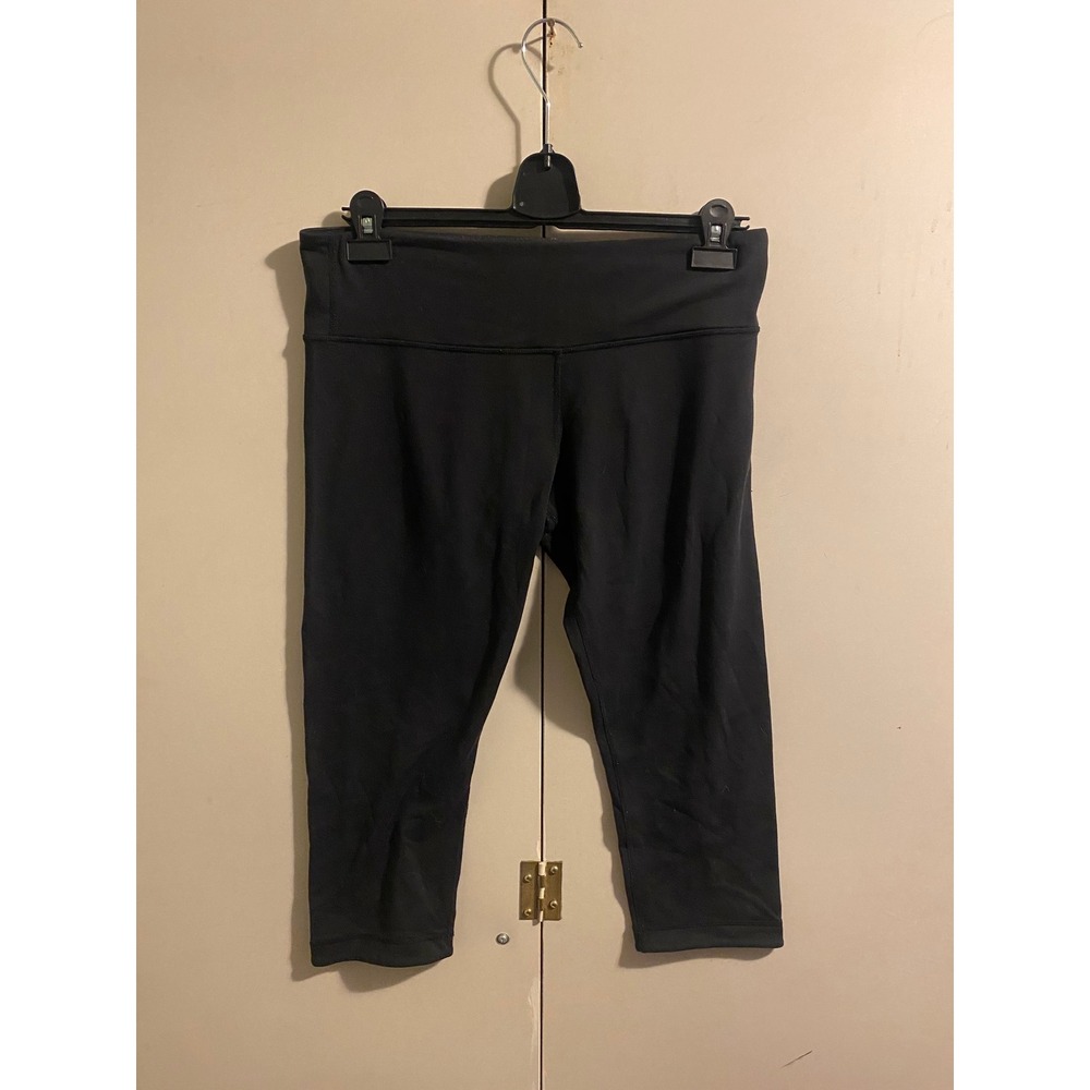 Lululemon Cropped Leggings Women Size 10 Black Good Training Pants